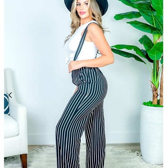 Black & White Striped Jumpsuit - Picture 2 of 6